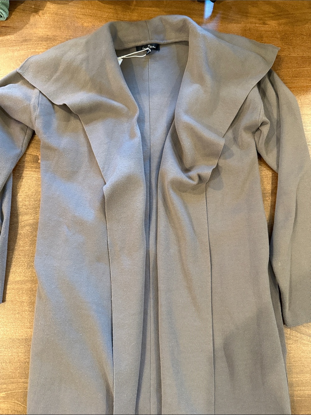 Open-Front Grey Women’s Coat - Medium weight Drape Collar and POCKETS